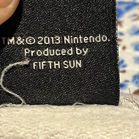 Nintendo Sweatshirt - Picture 4 of 8